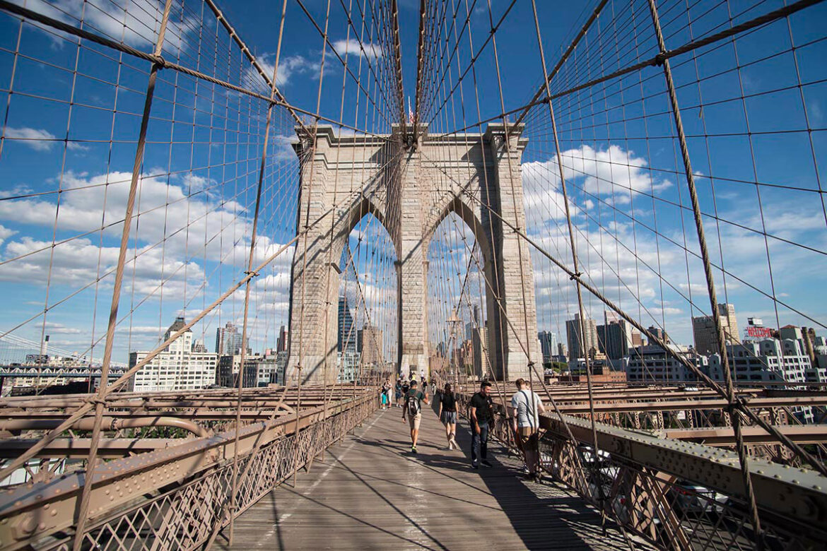 New-York-Brooklyn-Bridge new york zanimljivosti brooklyn bridge