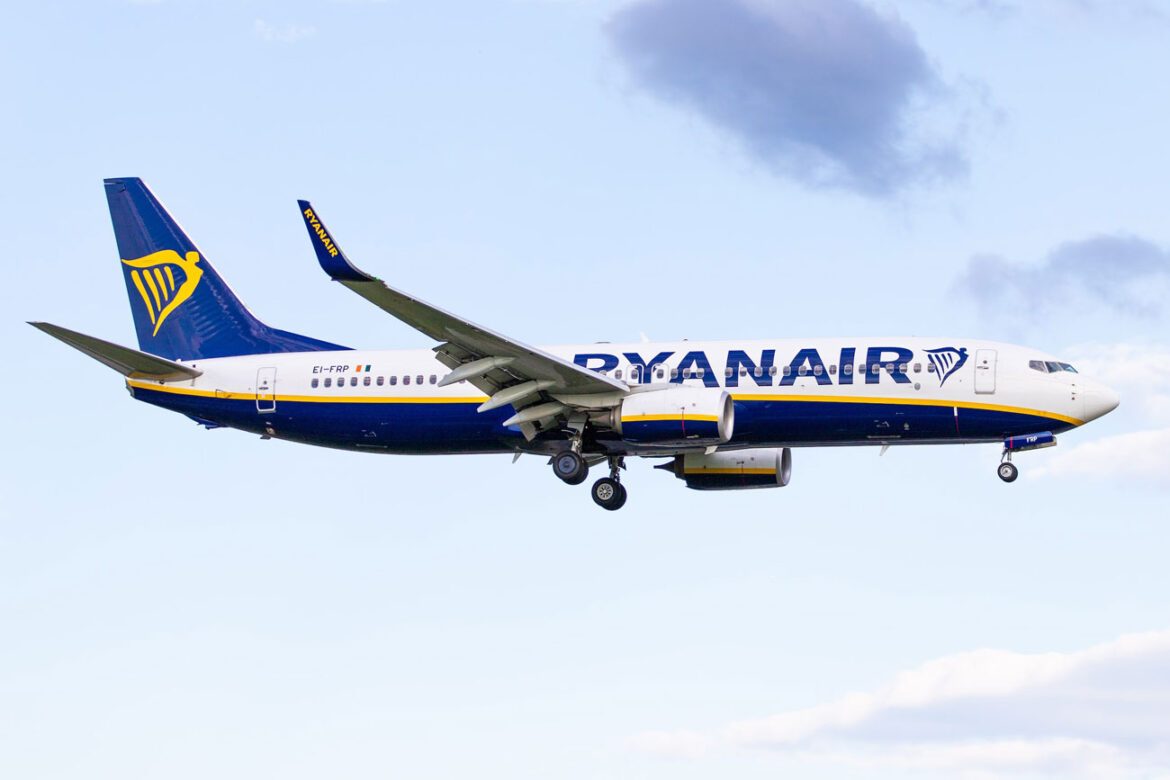 kevin-hackert-unsplash kako promijeniti ime ryanair naslovna