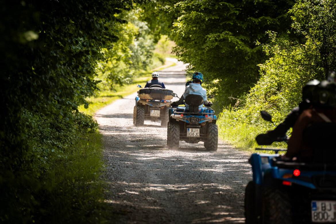 quad-avantura-naslovna quad-avantura-naslovna