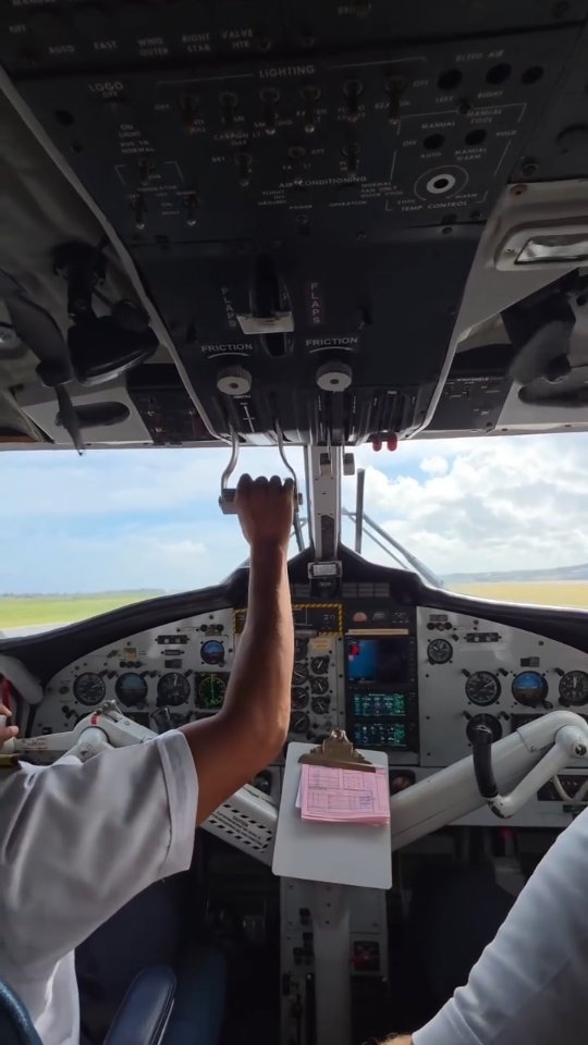 Let Aruba ➝ Curaçao iz perspektive pilota. ✈️☁️ 
Hvala Divi Divi Air ekipi… ovo je bio let koji se pamti. 💪😍