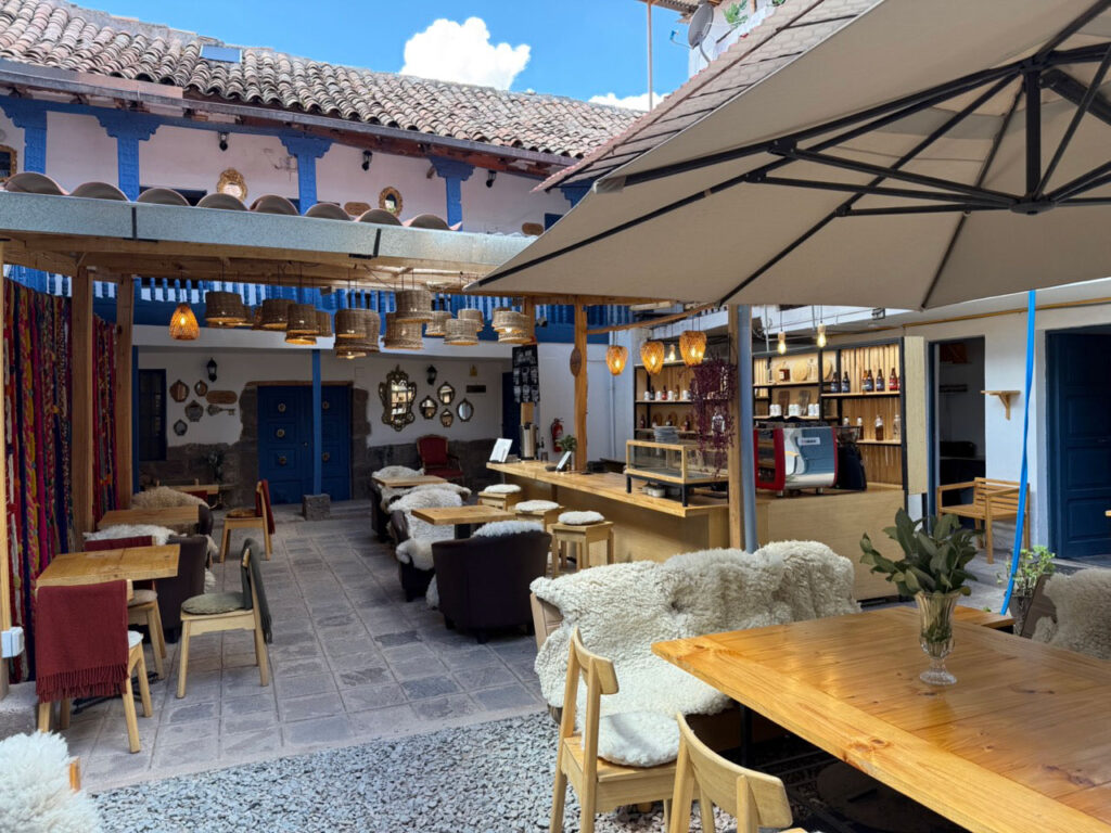 kultne-znamenitosti-svijeta-CASA-CRISTOBAL-Siete-Cuartones